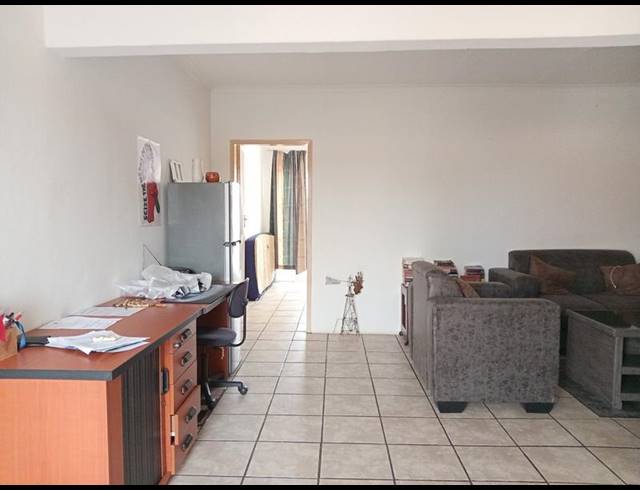 2 BEDROOM APARTMENT FOR SALE IN RANDGATE